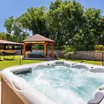بيت للعطل Beautiful In With Sauna Gabonjin
